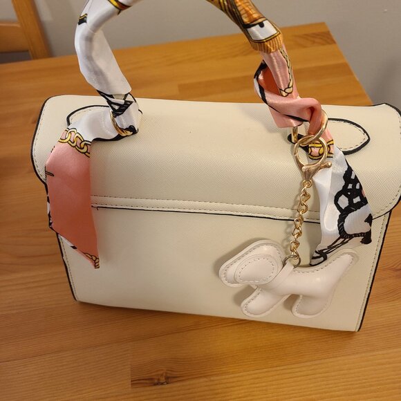 Brand New Stylish Handbag with Pink Scarf Accent - Picture 3 of 4